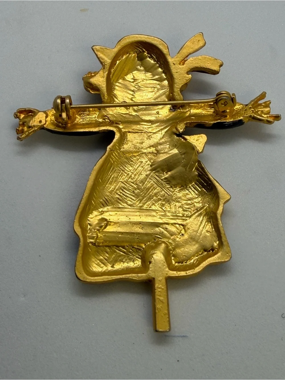 Vintage Gold-Tone Enamel Scarecrow Brooch in Yellow and blue